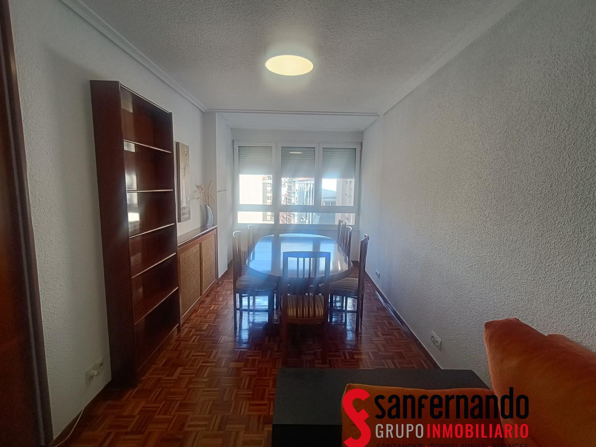 Comedor de Piso de alquiler en Santander con Calefacción, Parquet y Amueblado