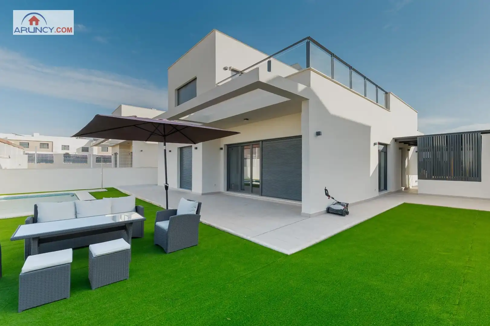 Villa con piscina in affitto a Entrenúcleos, imagen 4