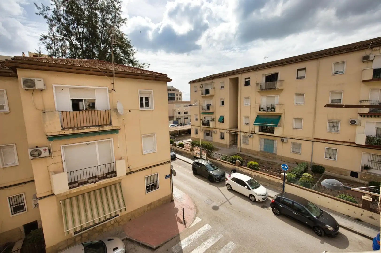 Vista exterior de Piso en venta en Orihuela