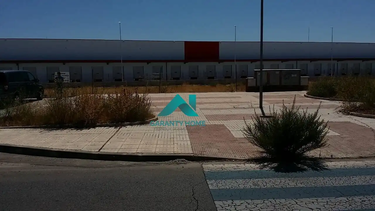Residential land for sale in Montserrat - Parque Empresarial, imagen 2
