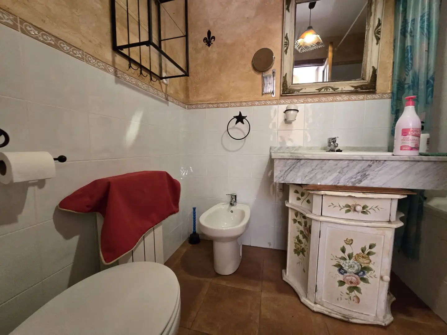 Baño de Casa adosada en venta en Olmeda de las Fuentes con Calefacción
