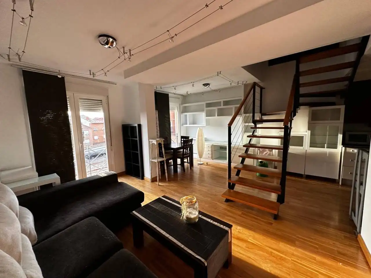 Dúplex con balcón en venta en Calle San Antón, imagen 6