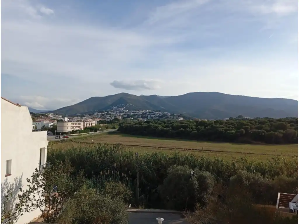 Gebäude zum Verkauf in Grifeu - Cap Ras - Els Estanys - Sant Genís