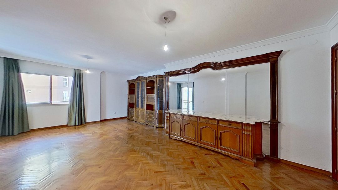 Sala d'estar de Pis en venda en Málaga Capital amb Parquet i Balcó