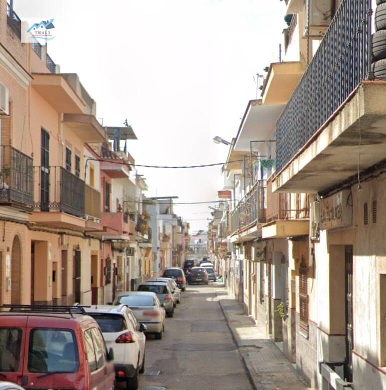 Vista exterior de Pis en venda en  Sevilla Capital