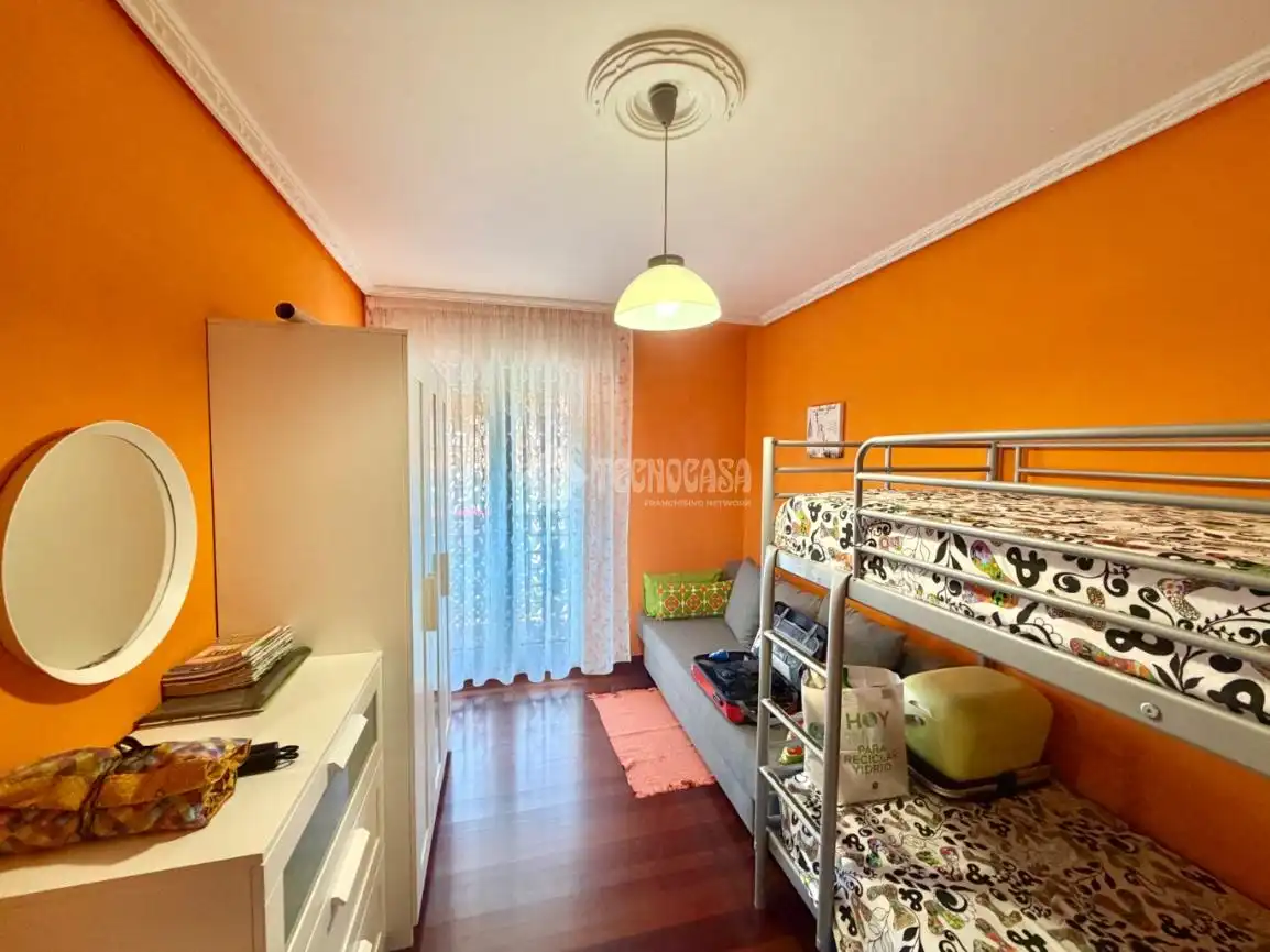 Flat with lift for sale in San Vicente de la Barquera, imagen 3