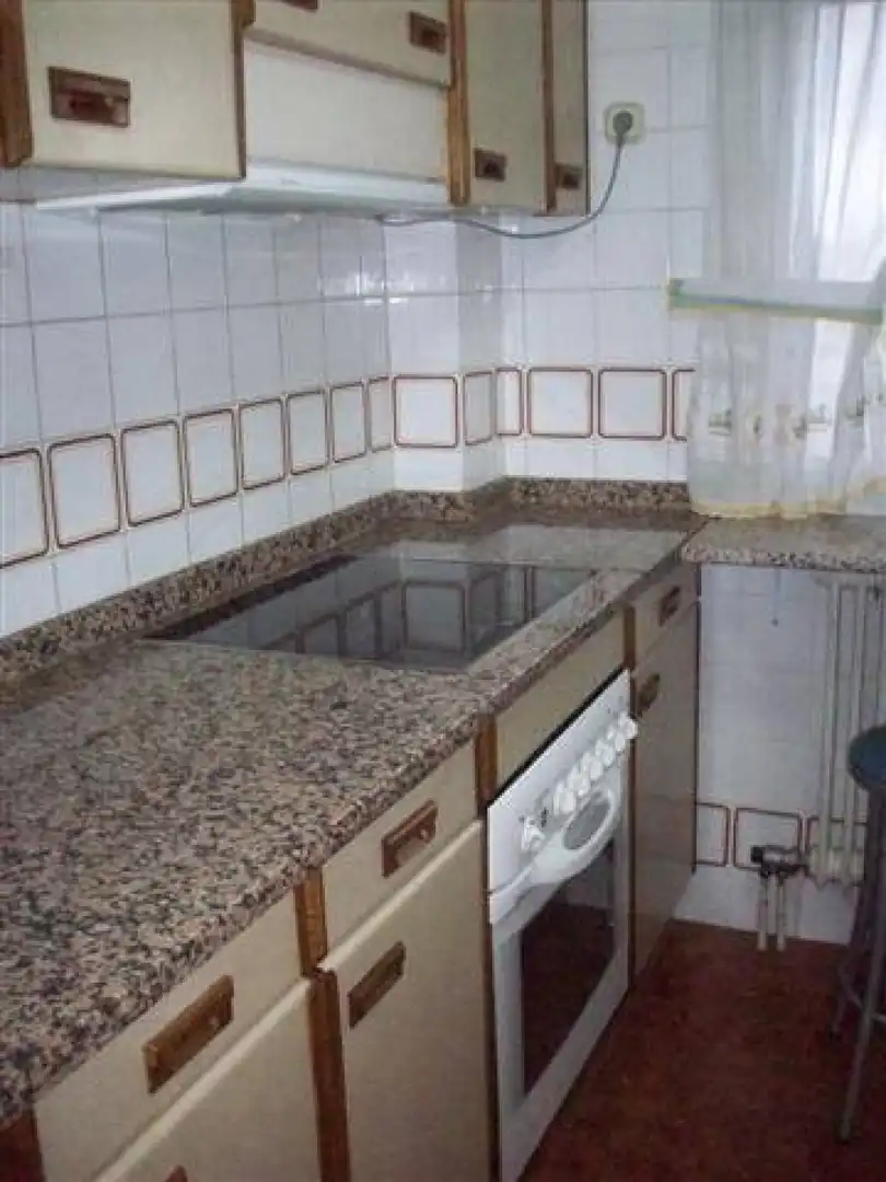 Cocina de Piso en venta en Peñaranda de Bracamonte con Terraza y Amueblado