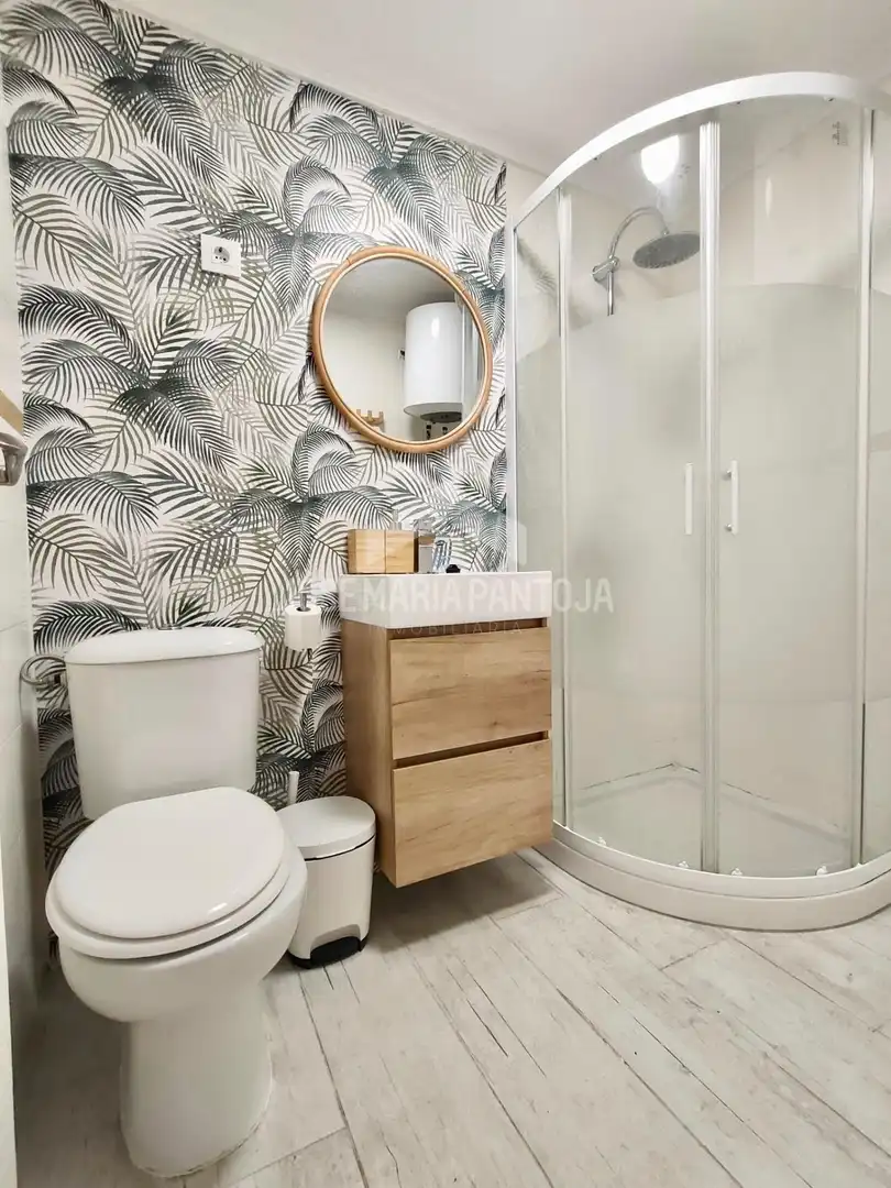 Baño de Apartamento en venta en Jerez de la Frontera con Aire acondicionado, Calefacción y Amueblado