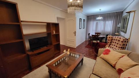 Foto 2 de Pis de lloguer a Calle Ramiro Valbuen, Centro Ciudad, León