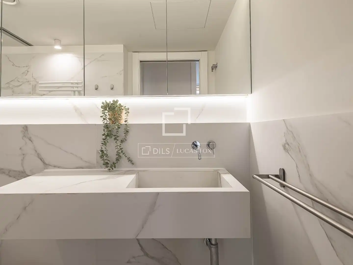 Bany de Pis en venda en Barcelona amb Aire condicionat, Calefacció i Parquet