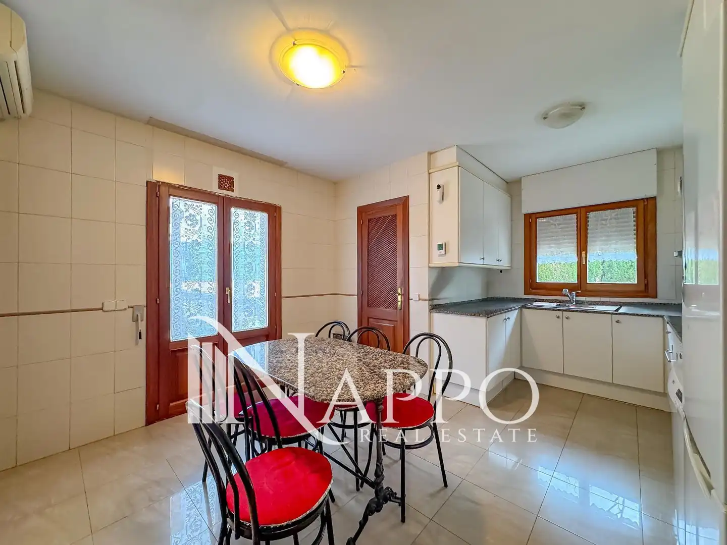 Cuina de Casa o xalet en venda en  Palma de Mallorca amb Aire condicionat, Calefacció i Terrassa