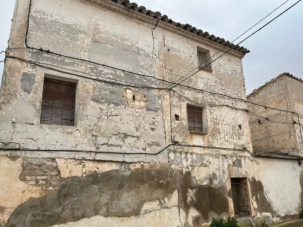 Vista exterior de Casa adosada en venda en Azaila