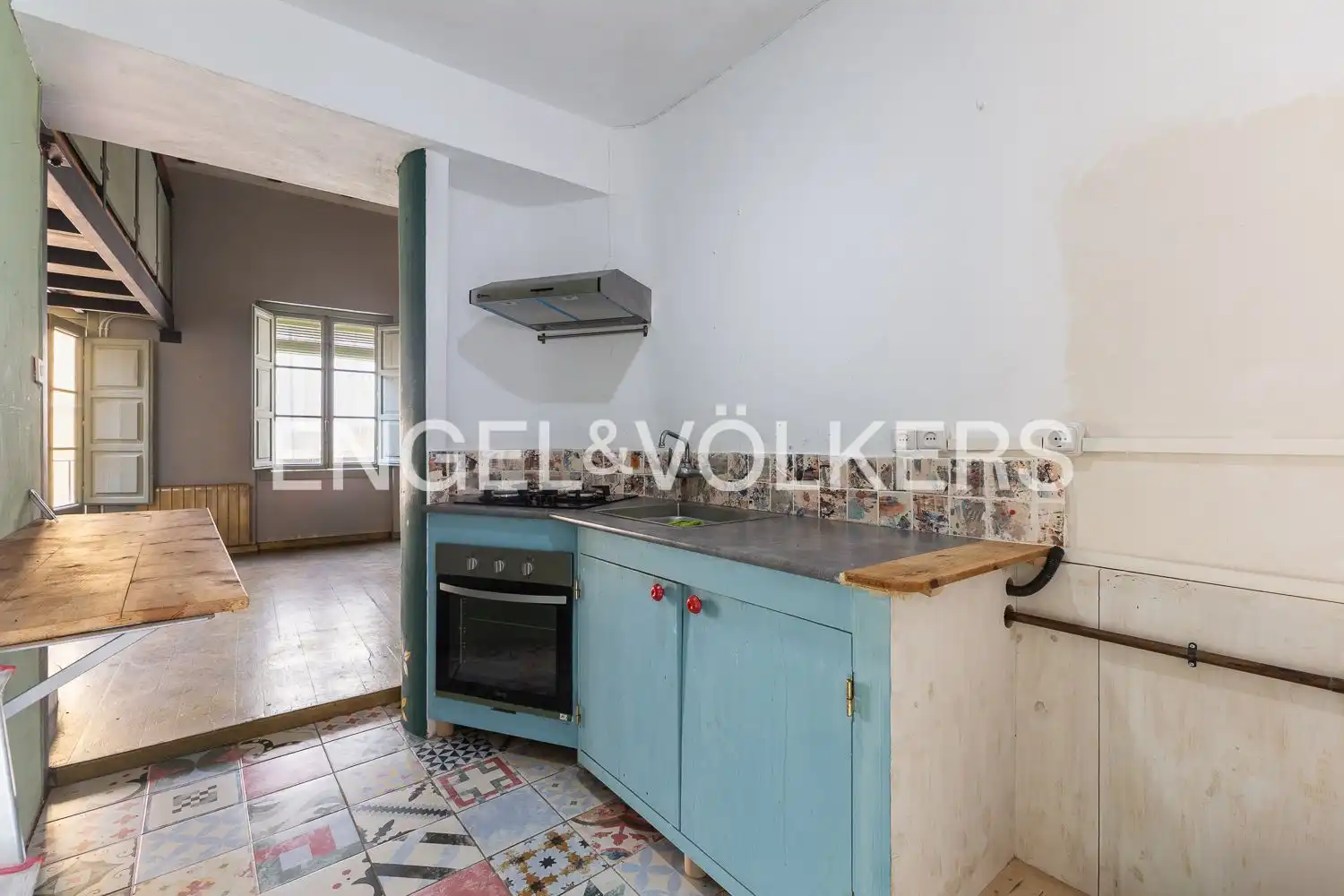 Kitchen of Flat for sale in Valencia  with Air Conditioner, Heating and Balcony
