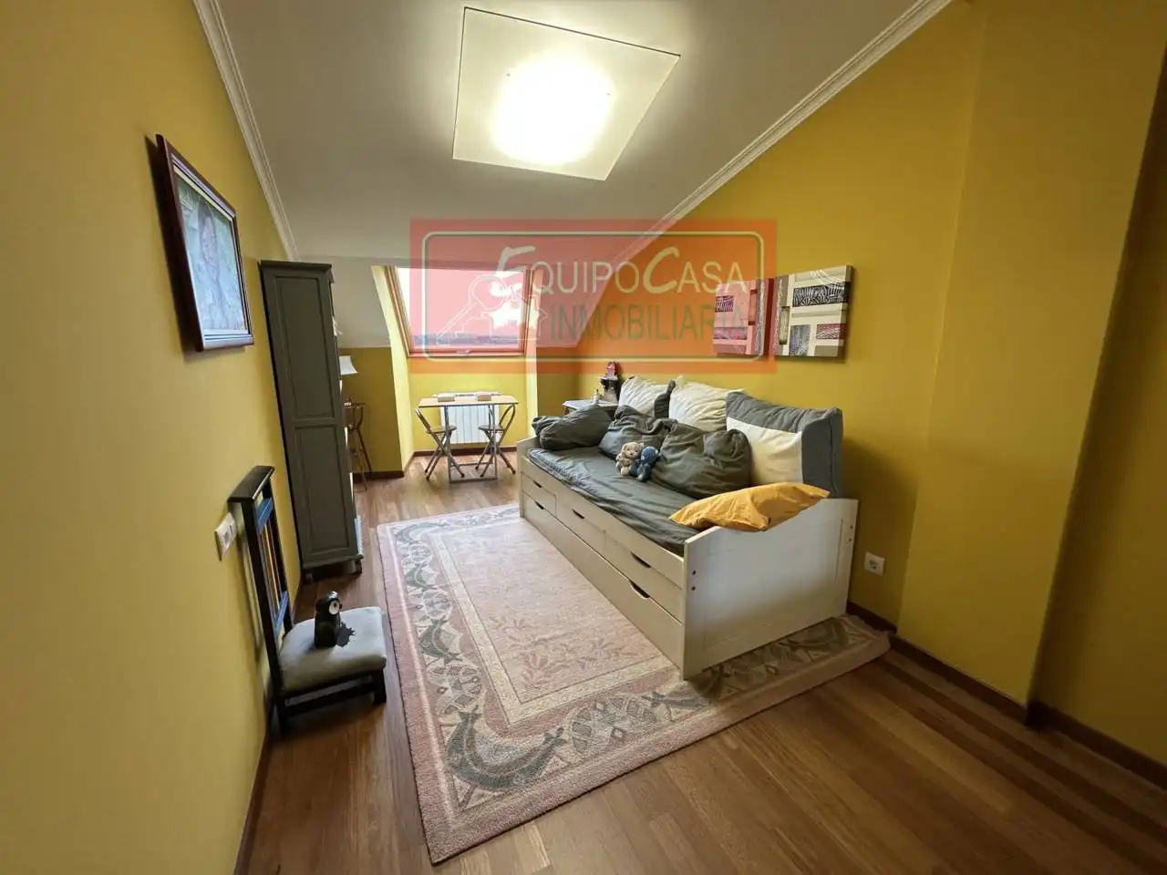 Living room of Duplexes for rent in Lugo  with Heating, Parquet flooring and Storage room