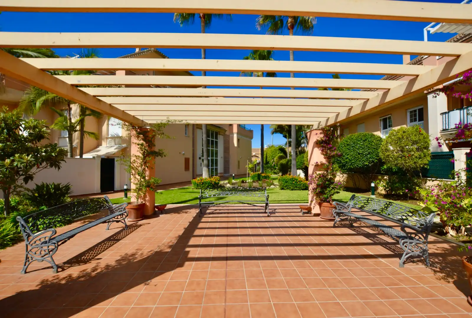Terrassa de Àtic en venda en Marbella amb Aire condicionat, Terrassa i Piscina comunitària