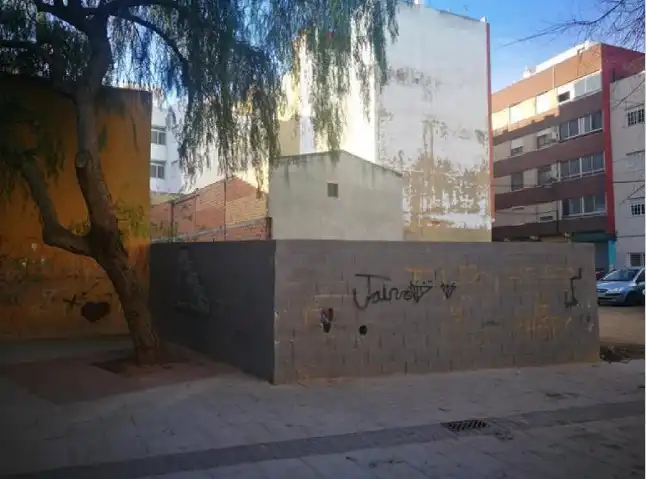 Vista exterior de Residencial en venta en Zona Calle Valencia