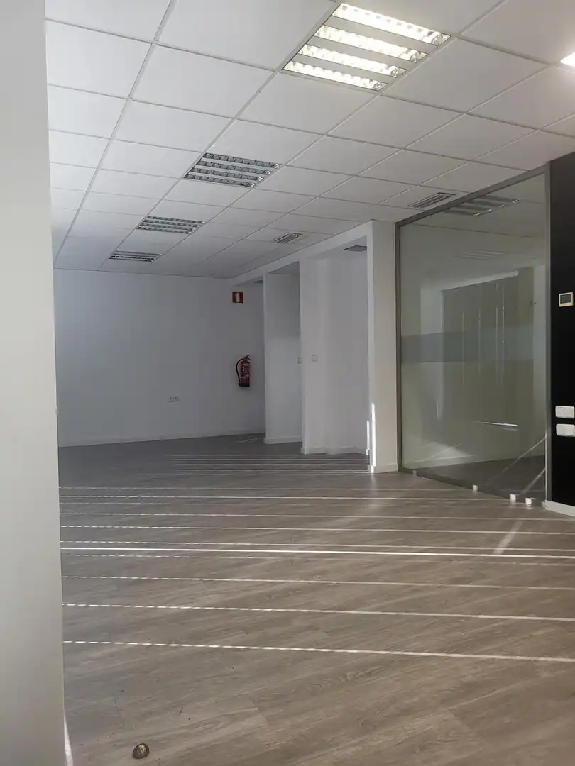 Local comercial en alquiler en de Rafael Alberti, imagen 7