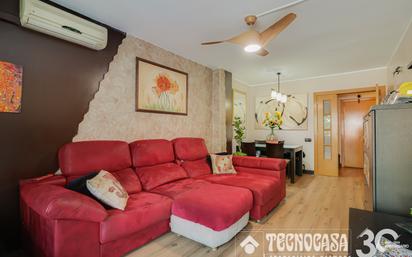 Living room of Flat for sale in Mataró  with Air Conditioner and Terrace