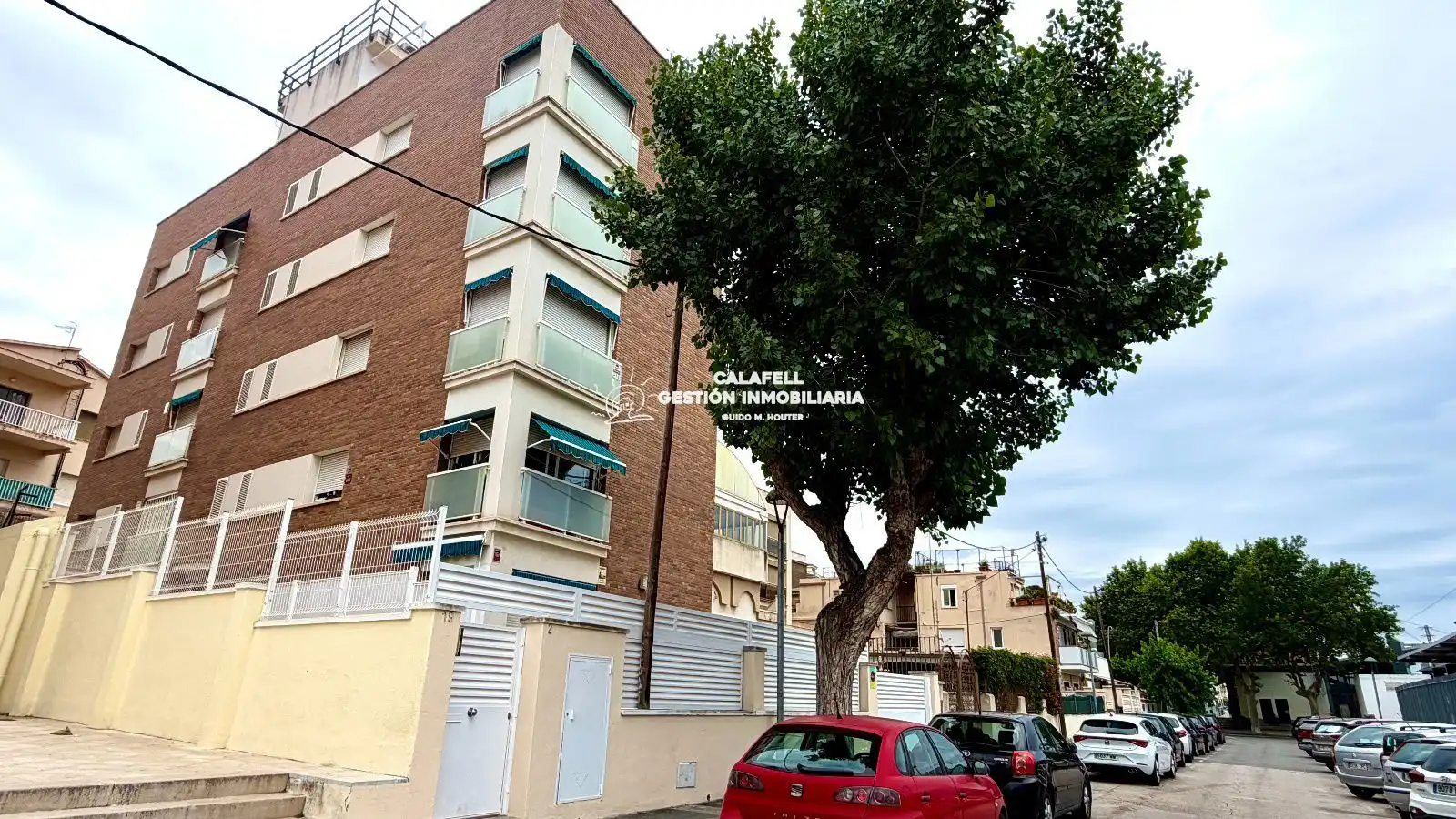 Appartement avec ascenseur à vendre à baixador 19