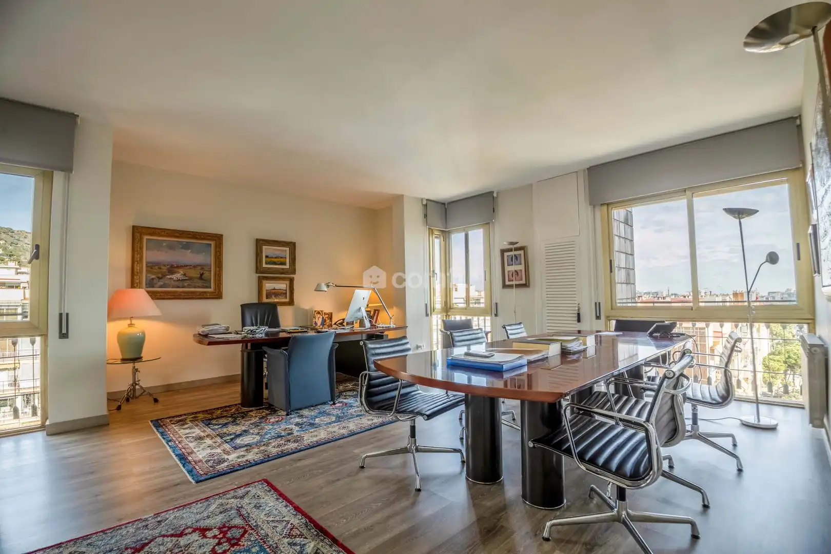 Wohnung zum Verkauf in Barcelona mit Klimaanlage, Heizung und Terrasse