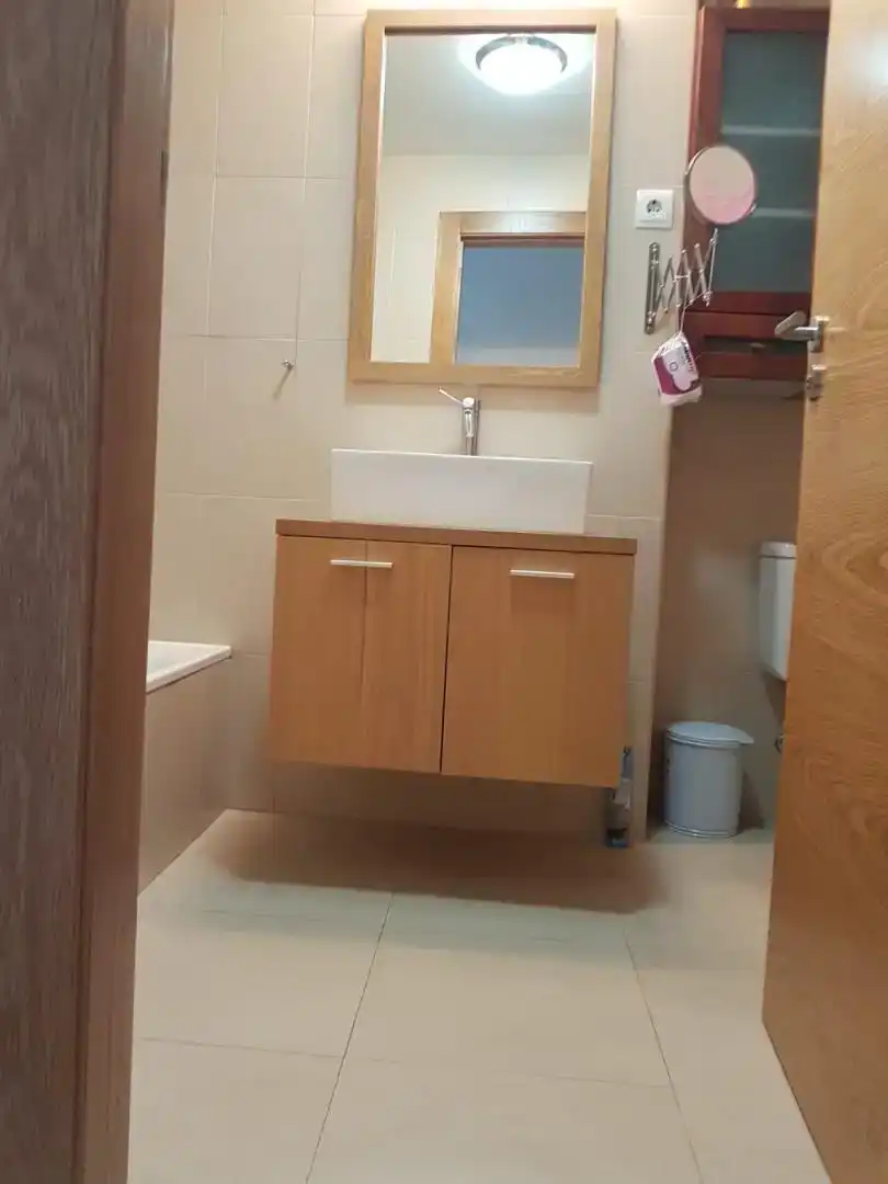 Bany de Apartament en venda en Murcia amb Aire condicionat, Jardí privat i Parquet