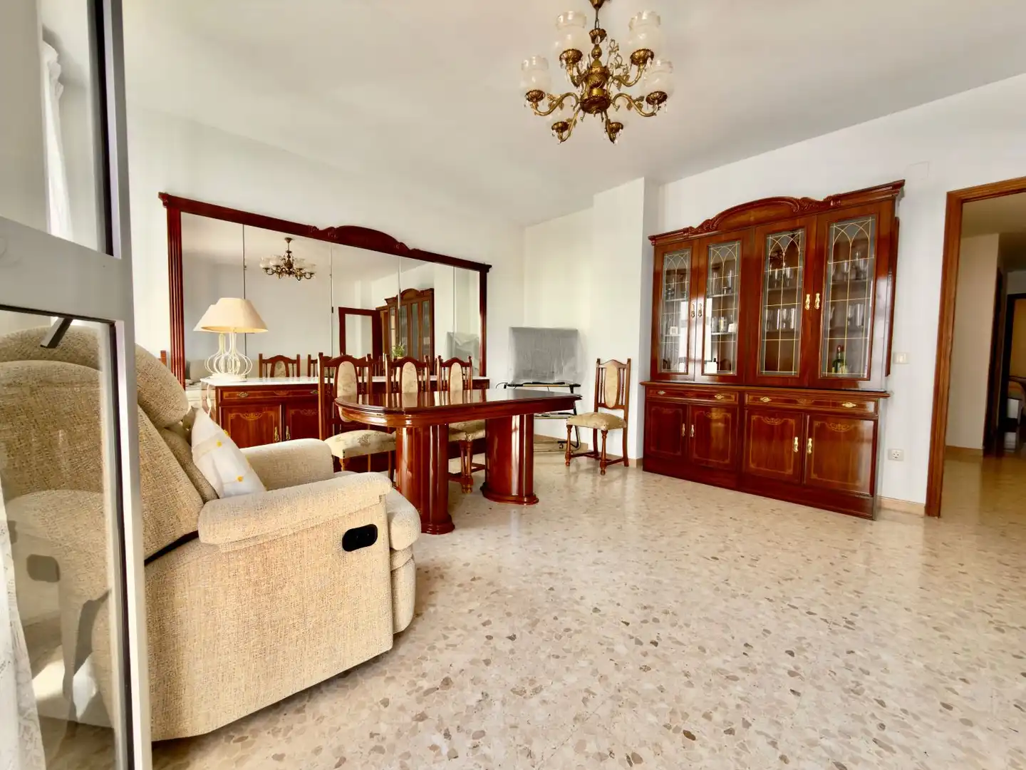Casa en venda a Lora del Río, imagen 4