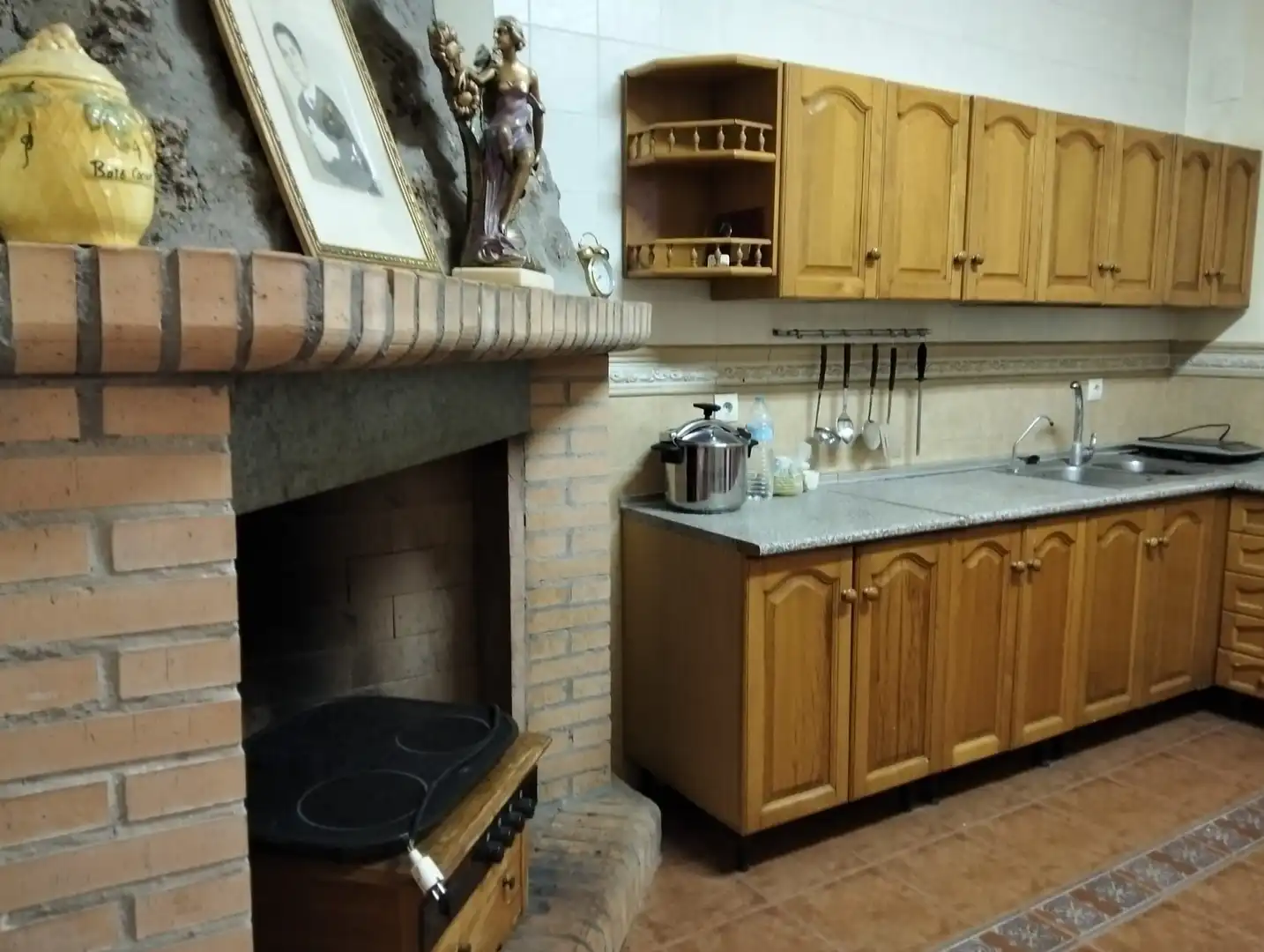 Kitchen of Houses for sale in Madrigueras  with Terrace and Furnished