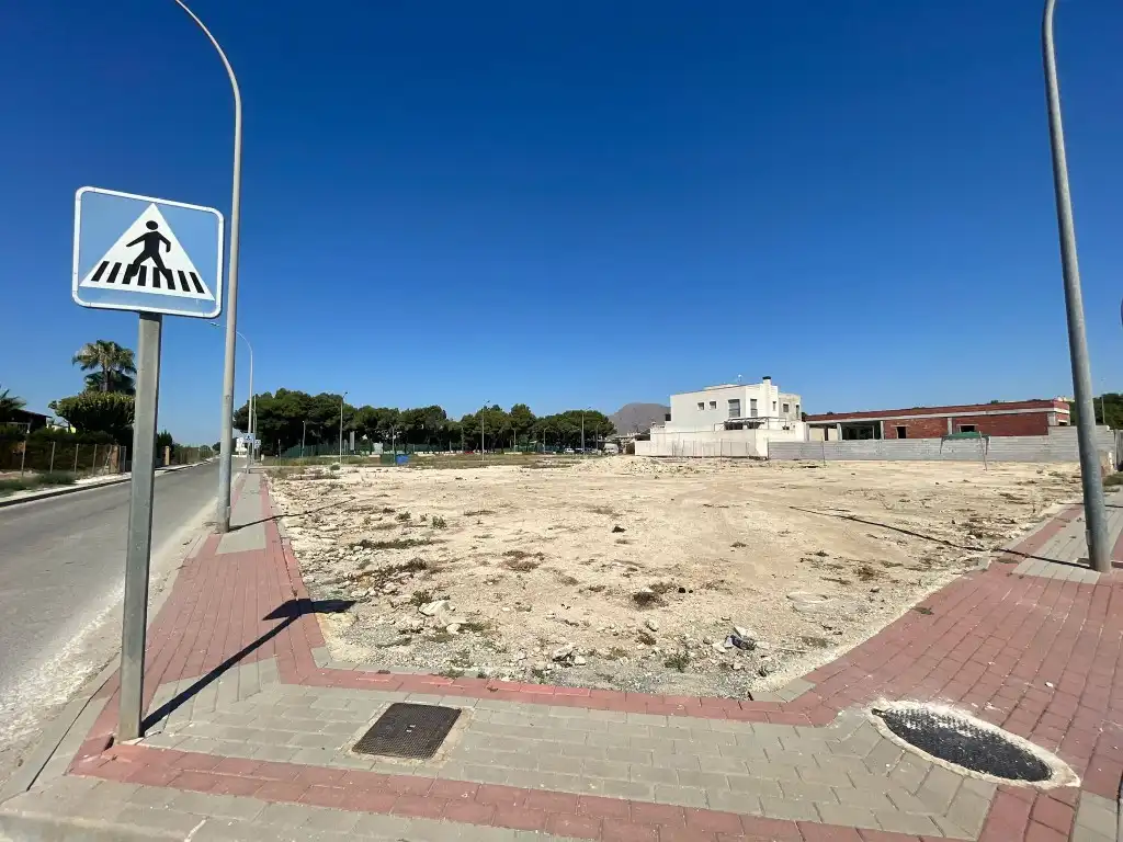 Terreny residencial en venda a Avenida Victimas Del Terrorismo, imagen 4