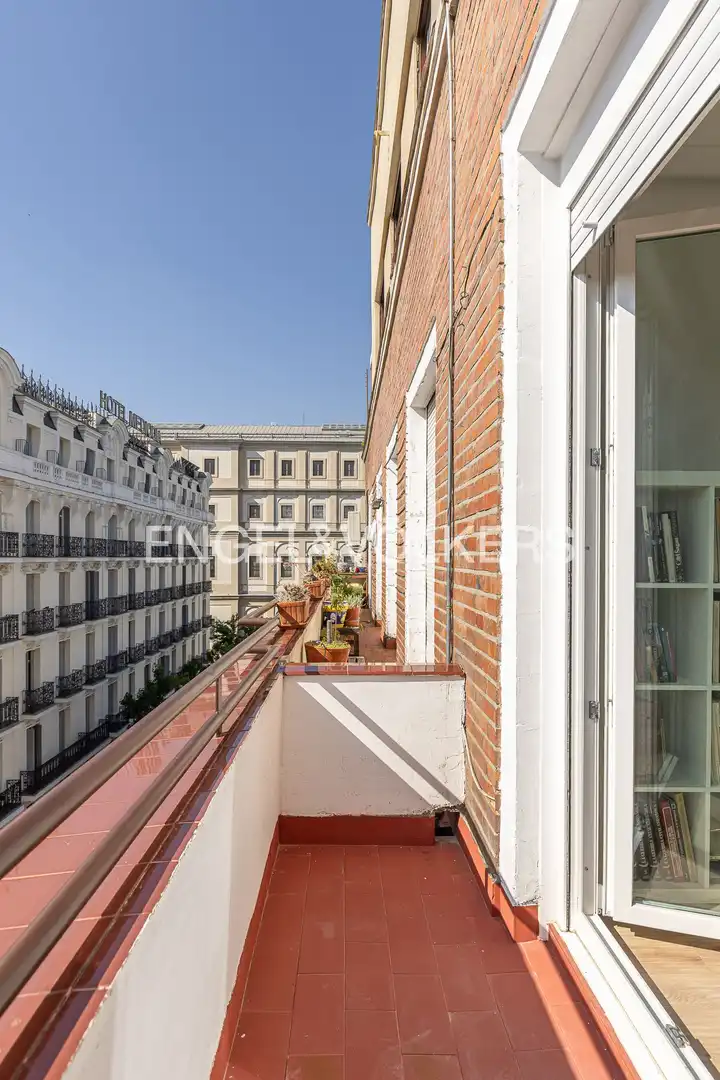 Terrace of Flat for rent in Madrid  with Air Conditioner, Heating and Terrace