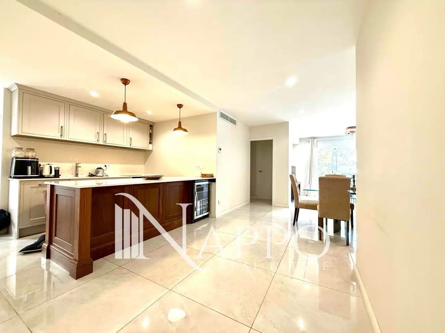 Küche von Wohnung zum Verkauf in  Palma de Mallorca mit Klimaanlage, Heizung und Terrasse
