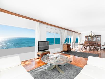 Living room of Flat for sale in Calafell  with Heating, Parquet flooring and Oven