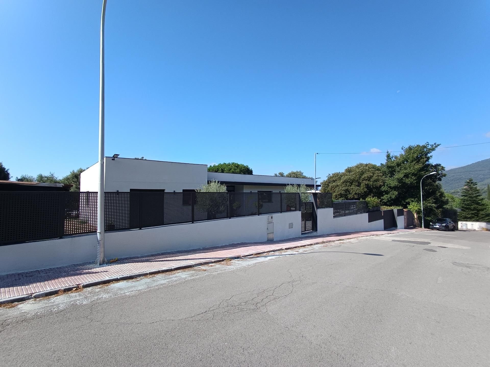 Exterior view of House or chalet for sale in Caldes de Montbui  with Heating, Private garden and Terrace