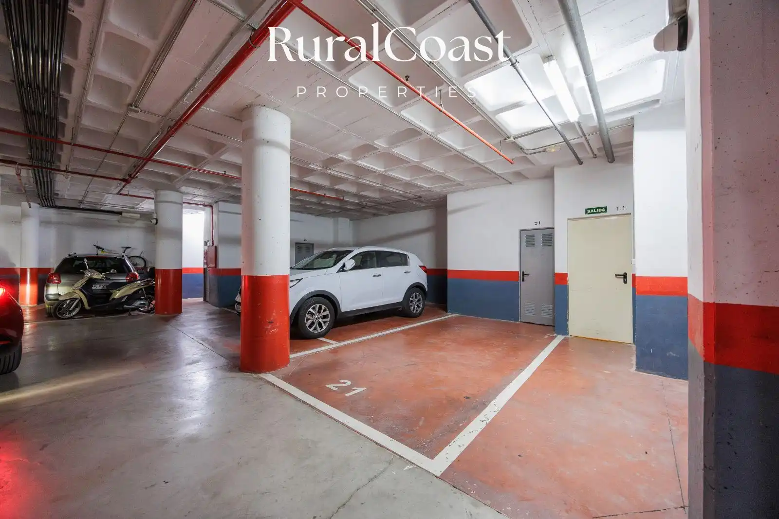 Parking of Flat for sale in Alicante / Alacant  with Air Conditioner, Heating and Storage room