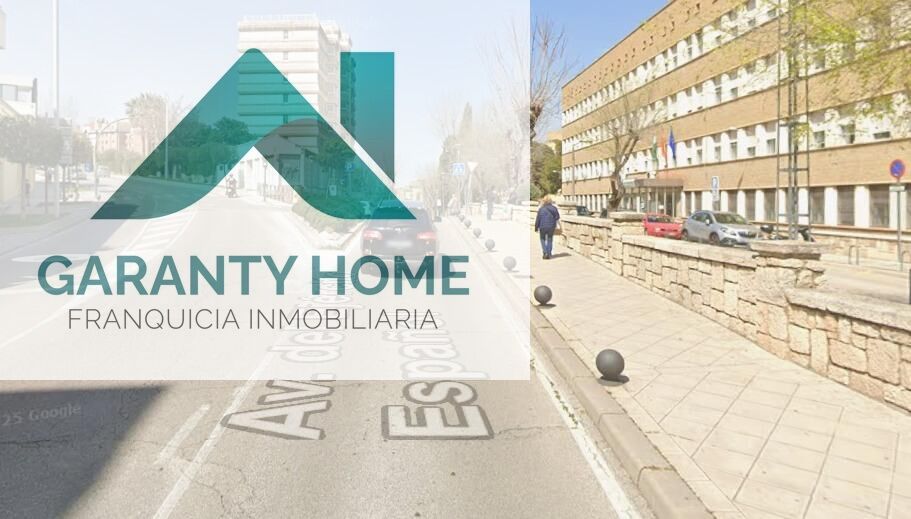 Vista exterior de Pis en venda en  Jaén Capital