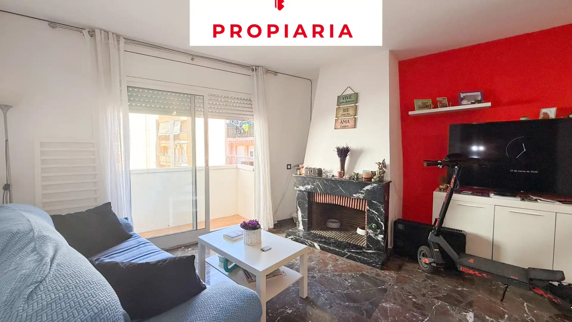 Vista exterior de Piso en venta en Sant Vicenç Dels Horts con Trastero, TV y Balcón
