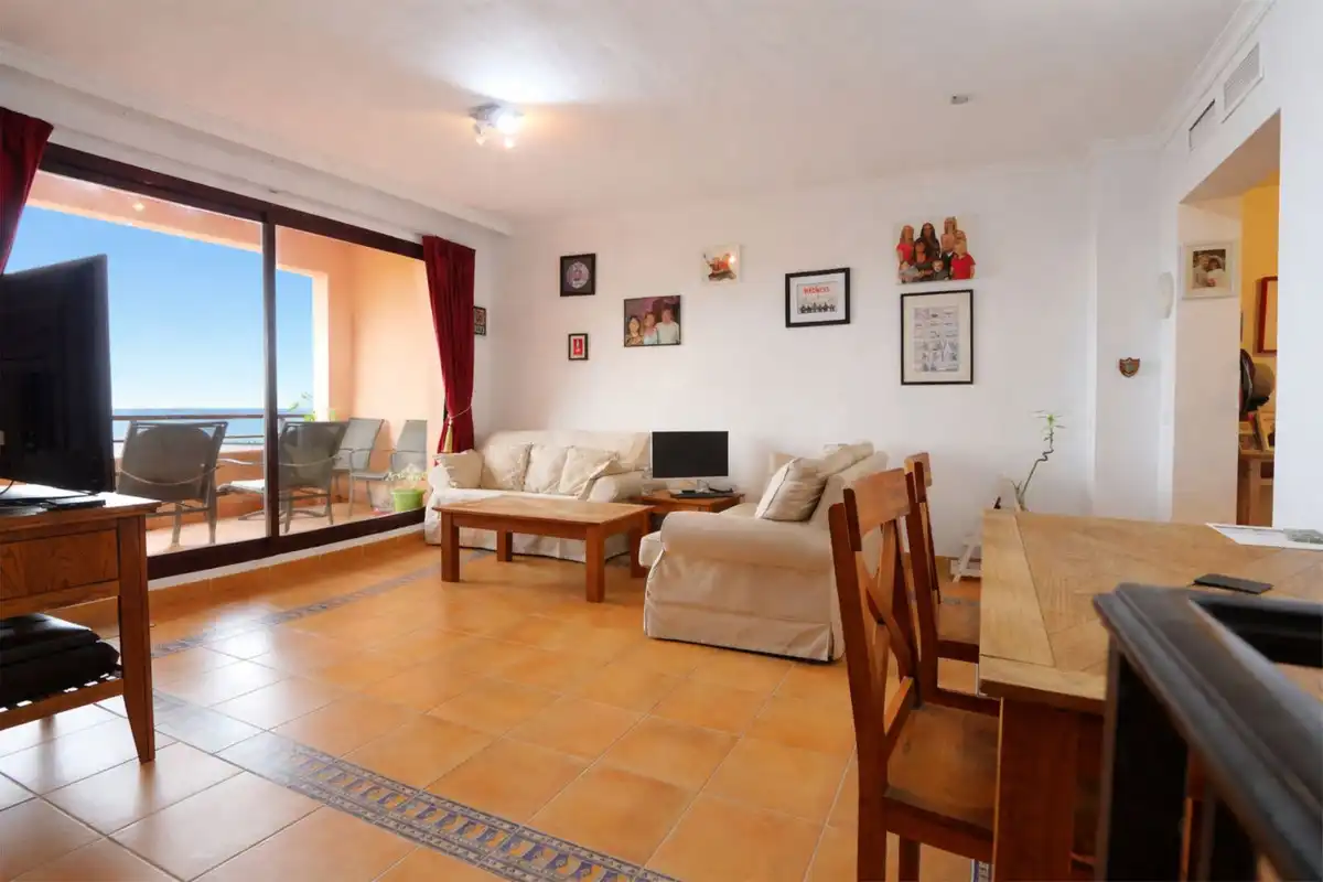 Sala de estar de Dúplex en venta en Mijas con Terraza y Piscina comunitaria