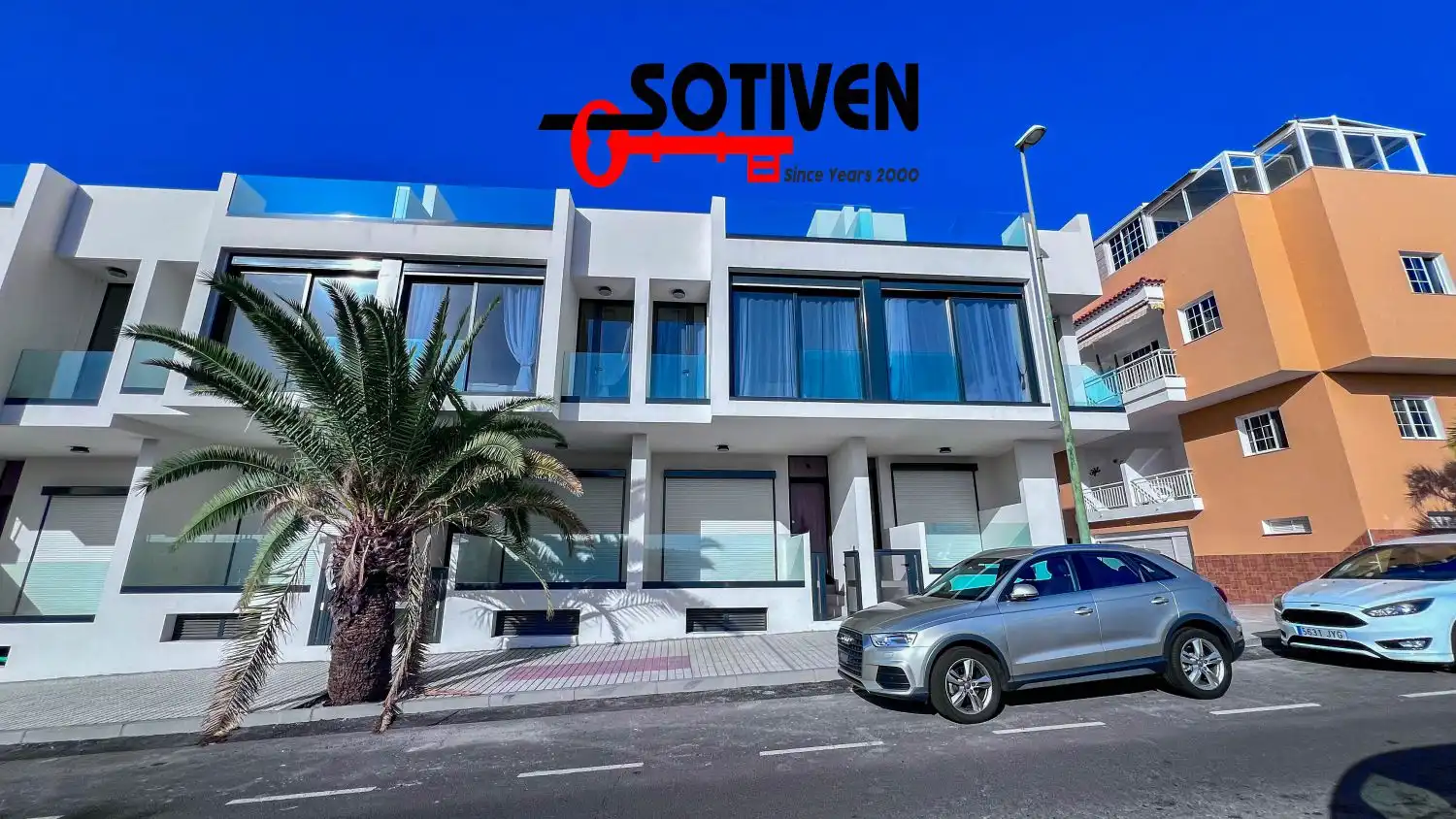 Vista exterior de Casa adosada en venta en Guía de Isora con Terraza