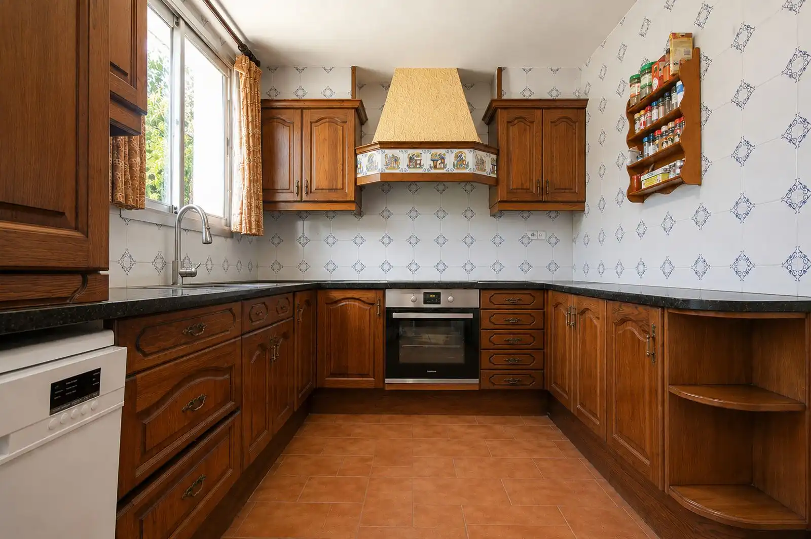 Cocina de Casa o chalet en venta en Cubelles con Calefacción, Jardín privado y Terraza
