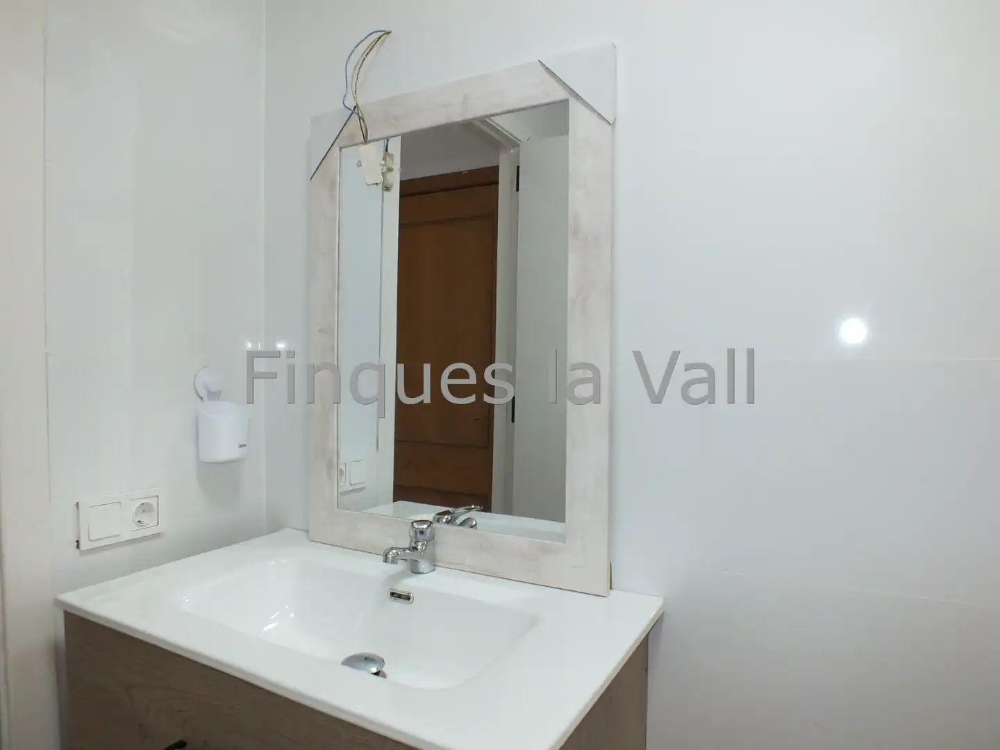 Baño de Piso en venta en Santa Eugènia de Berga con Calefacción y Horno