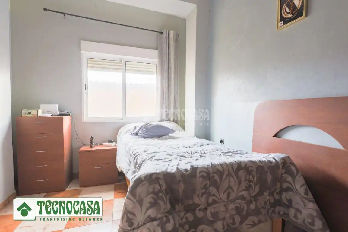 Schlafzimmer von Einfamilien-Reihenhaus zum Verkauf in Adra mit Terrasse und Balkon