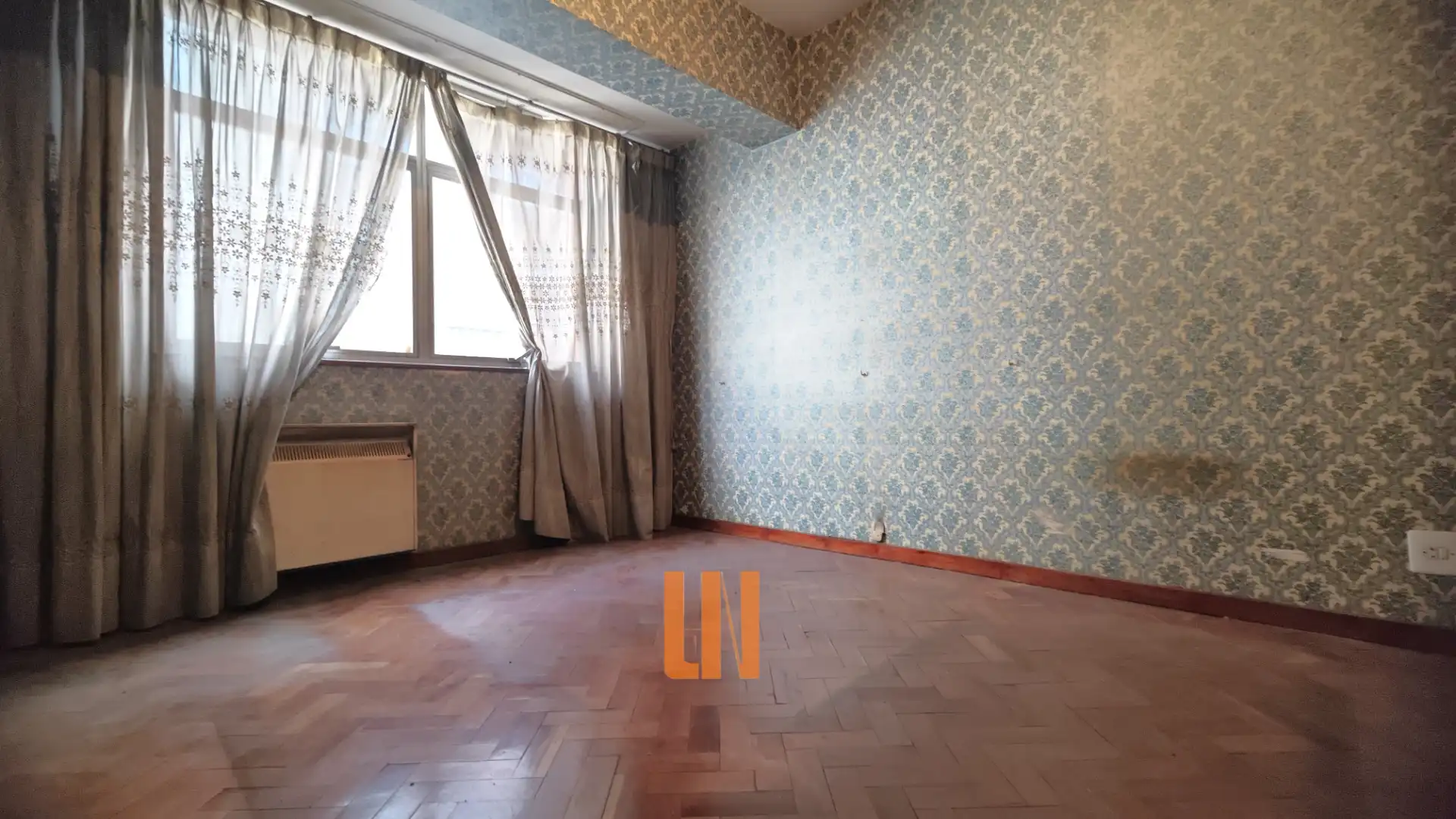Habitación de Piso en venta en A Coruña Capital  con Calefacción, Parquet y Internet