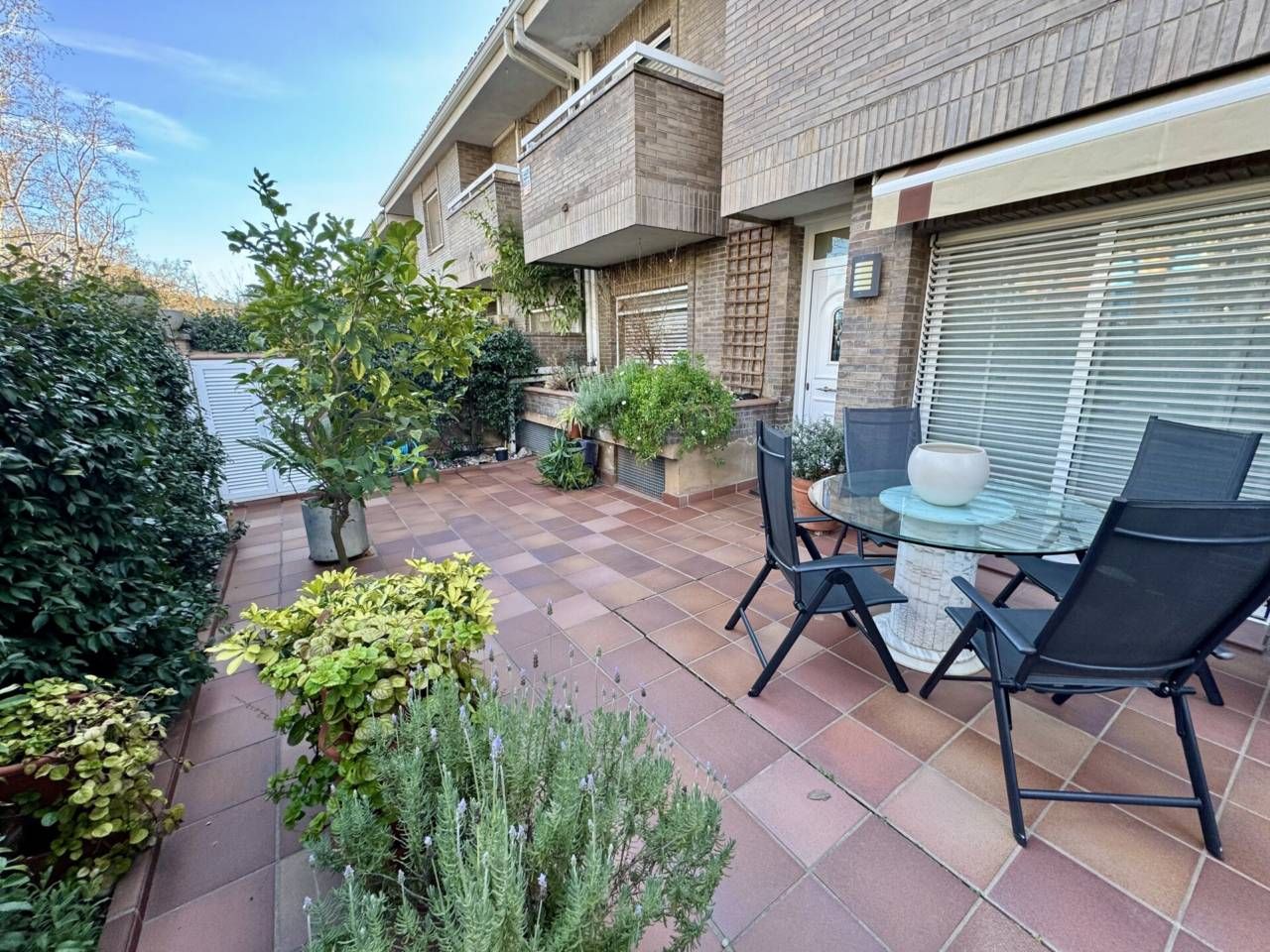 Terraza de Casa o chalet en venta en Cerdanyola del Vallès con Aire acondicionado, Calefacción y Jardín privado