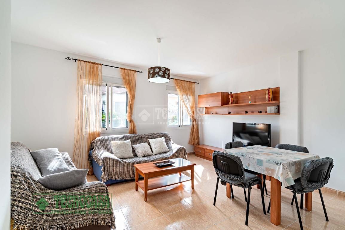 Living room of Flat for sale in Tolox  with Furnished