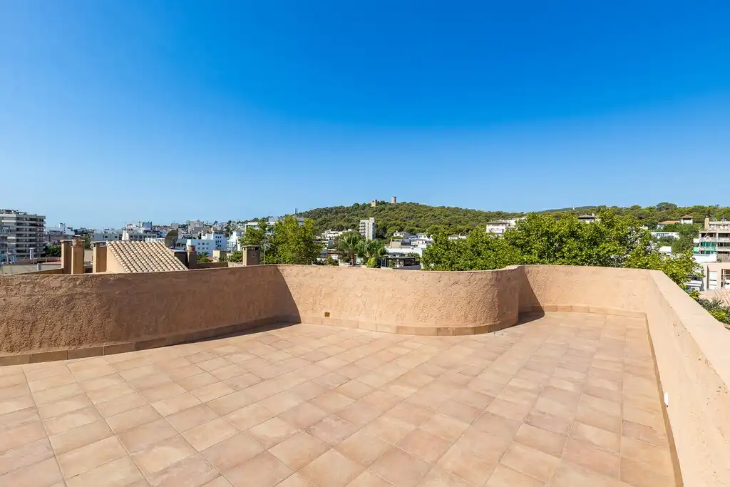Terrace of Attic for rent in  Palma de Mallorca  with Air Conditioner, Heating and Terrace