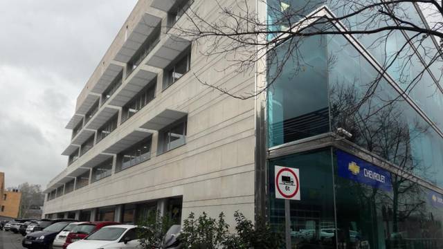 Local comercial en Venta en Sant Cugat del Vallès - AVDA CERDANYOLA en Roquetes - Can Magí