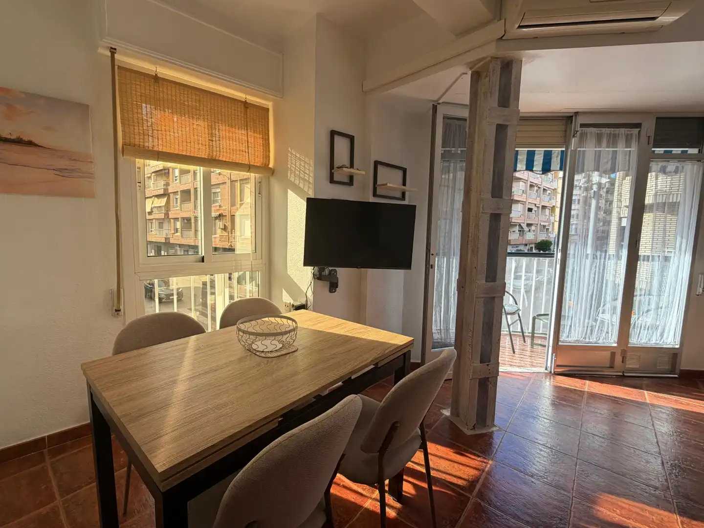 Esszimmer von Wohnung zur Miete in Águilas mit Klimaanlage, Möbliert und Balkon