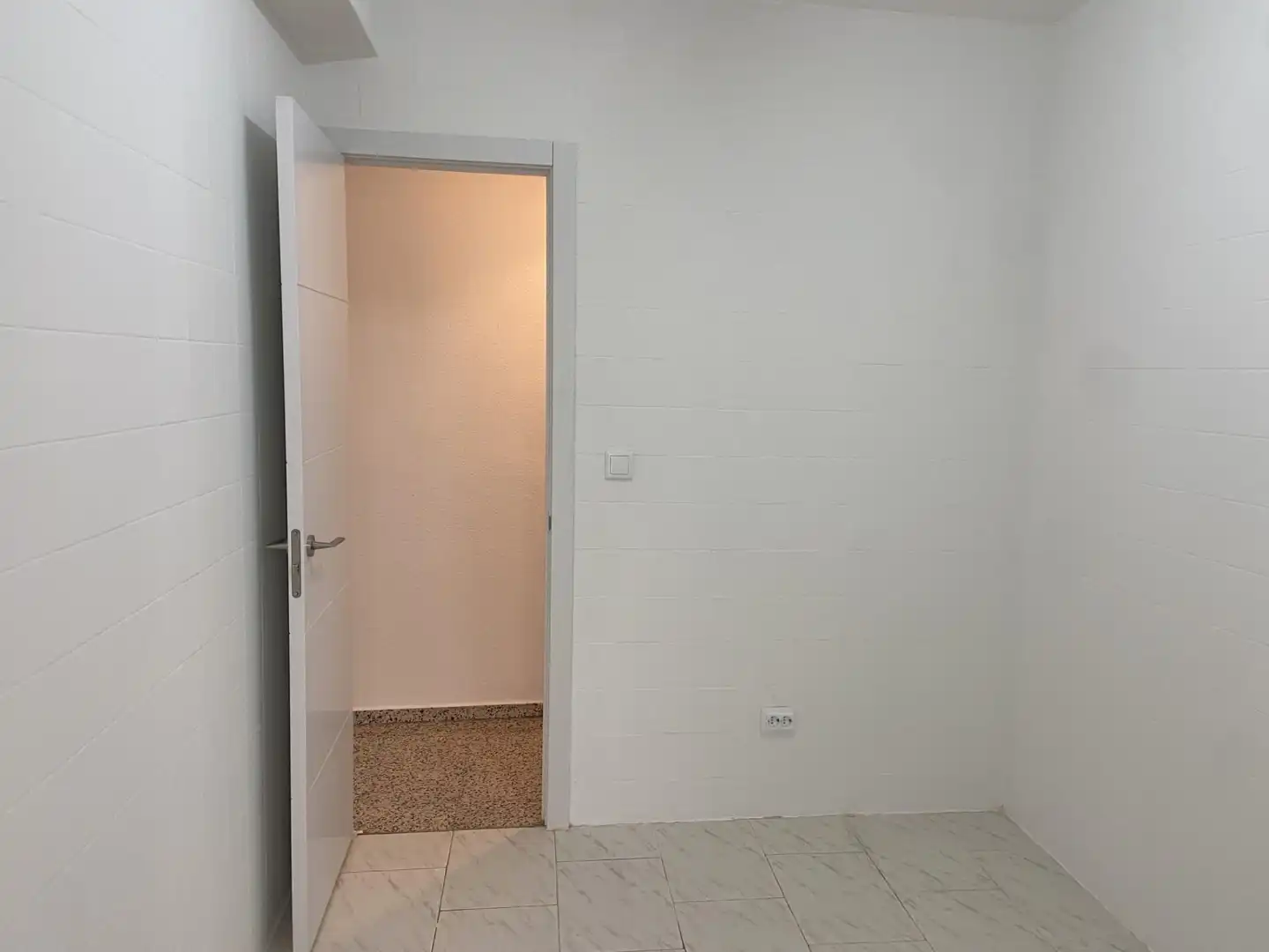 Piso en venta en Avenida ALMOGAVARES, imagen 13
