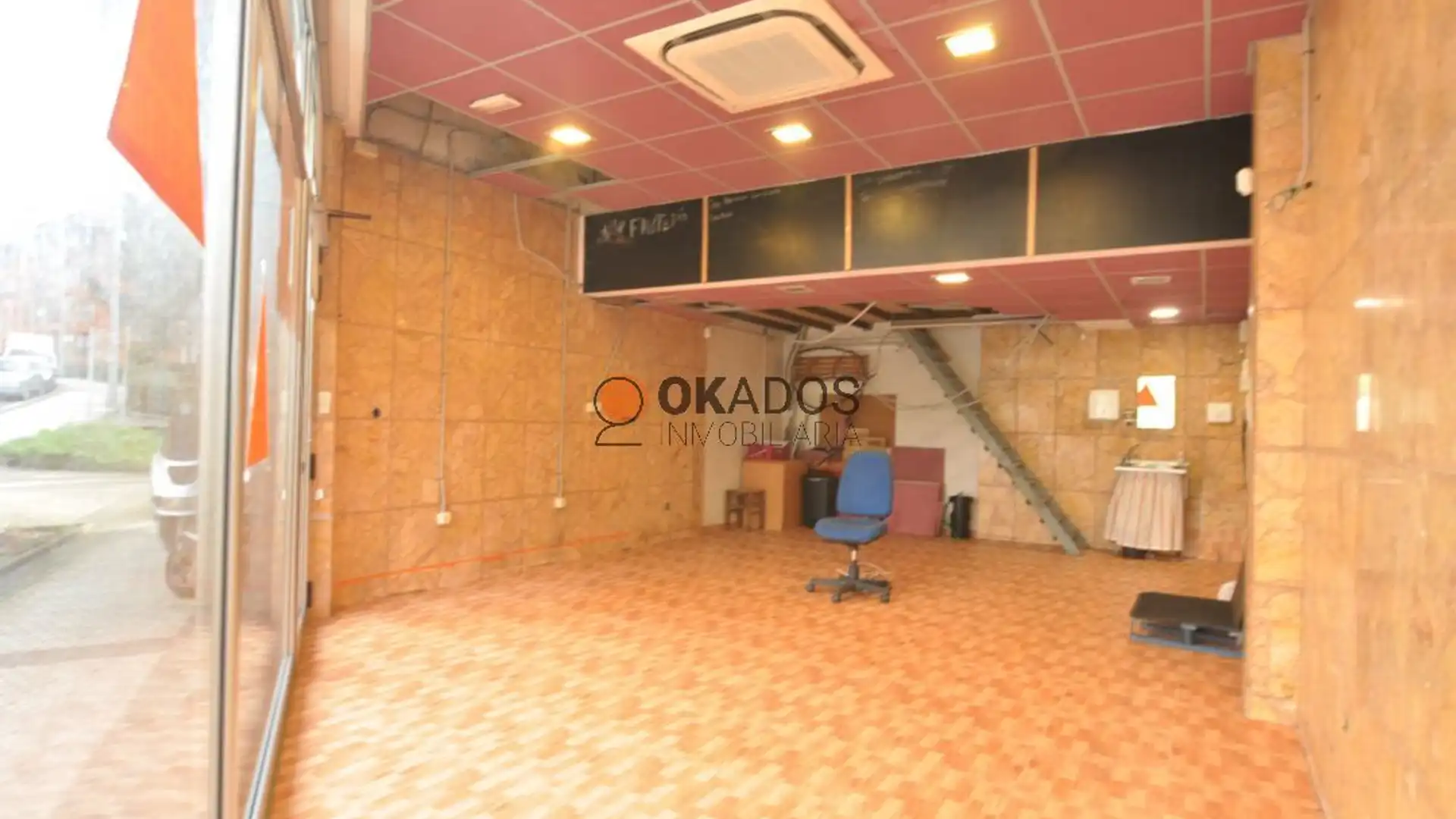 Premises for sale in Donostia - San Sebastián   with Air Conditioner