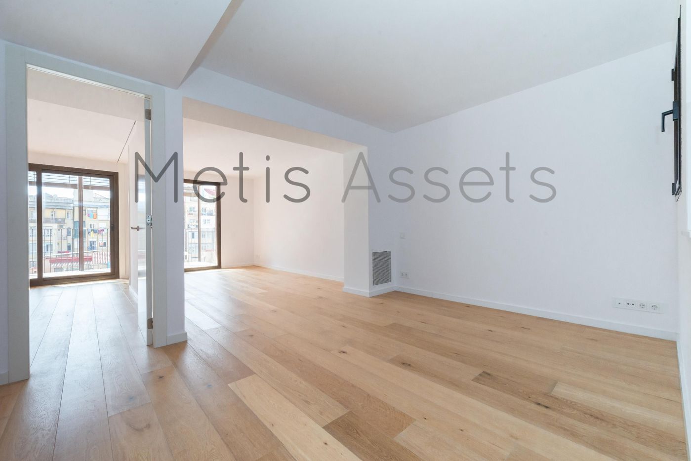 Bedroom of Flat for sale in  Barcelona Capital  with Air Conditioner, Heating and Parquet flooring