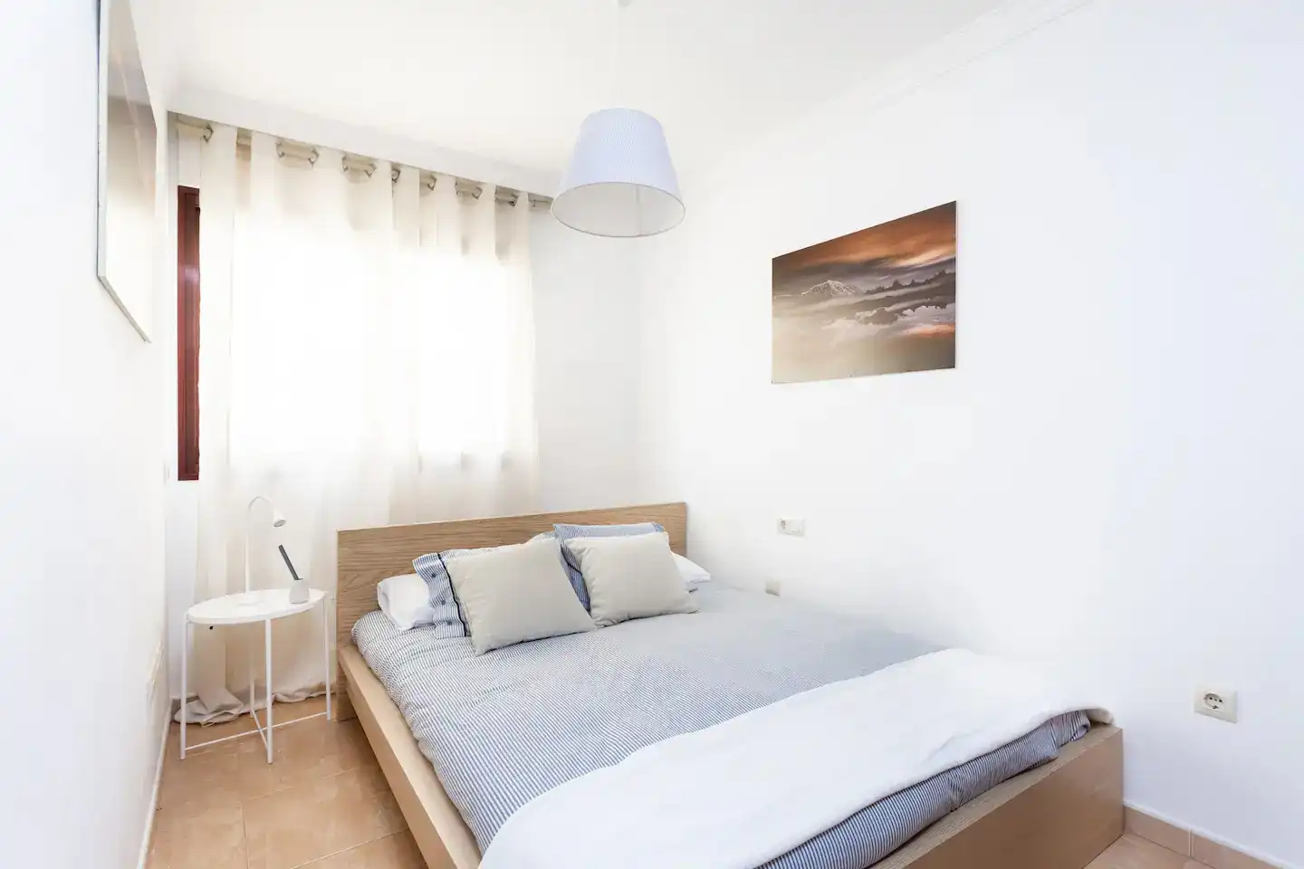 Habitación de Piso de alquiler en Granadilla de Abona con Terraza, Piscina y Amueblado